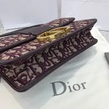 30 Montaigne Dior Oblique Flap Bag Burgundy