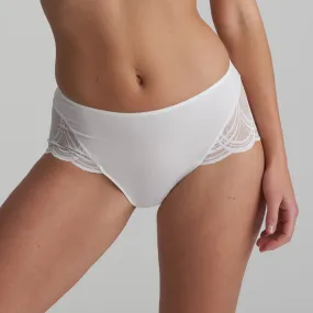 Cathia Full Brief