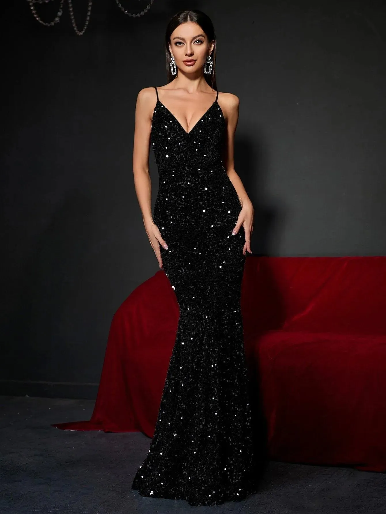 Elegant Spaghetti Strap Backless Sequin Dresses