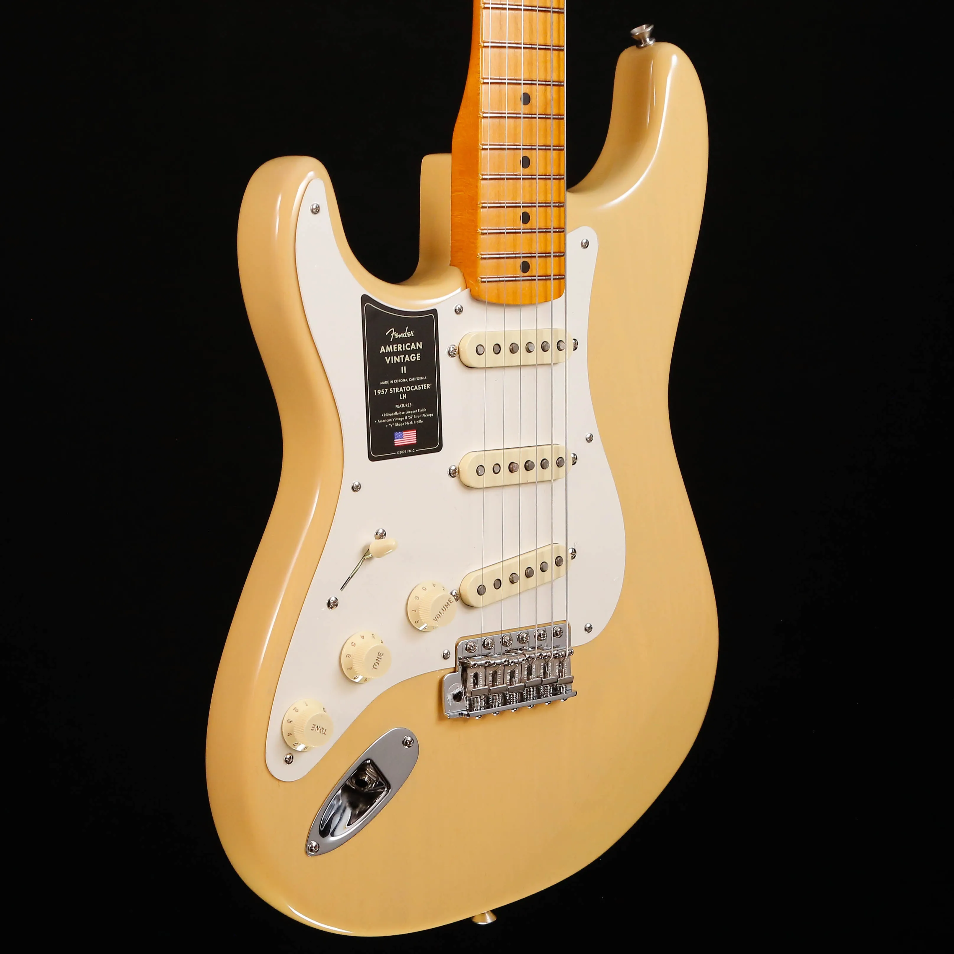 Fender American Vintage II 1957 Stratocaster Left-Handed, Vintage Blonde 8lbs 6oz