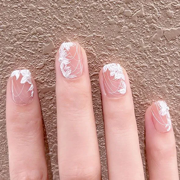 Flower Fingernail Wedding Nails For The Bride