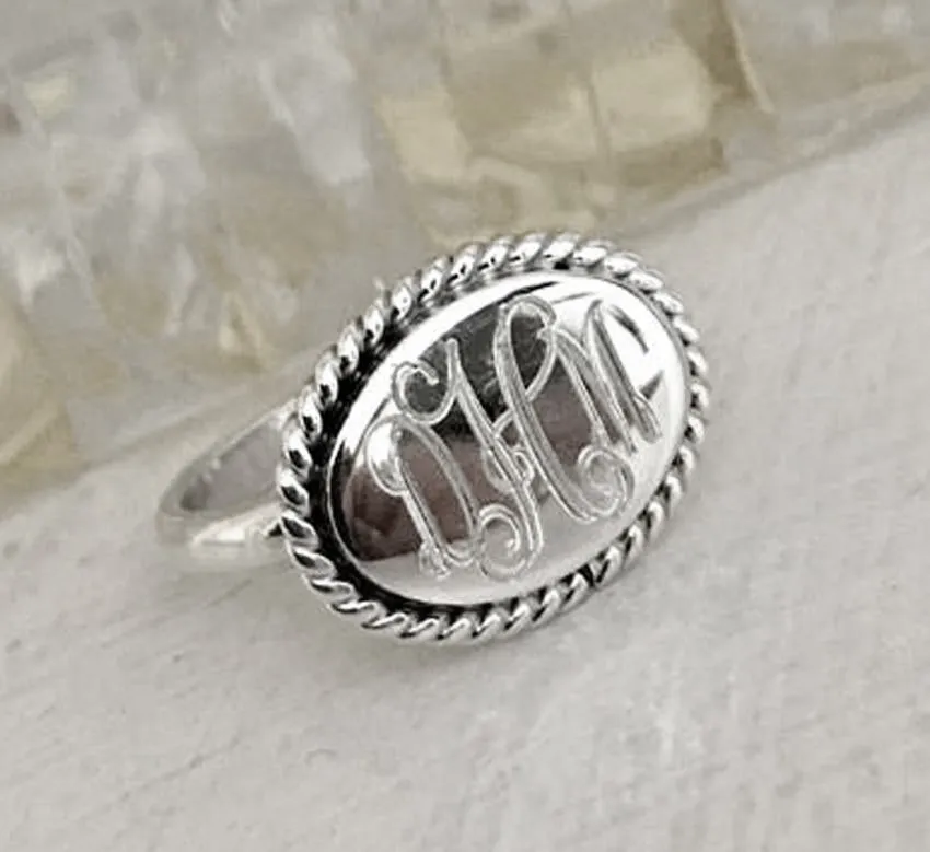 Personalized Horizontal Oval Rope Edge Sterling Silver Ring